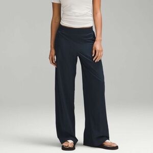 Lululemon Swift Wide-Leg Mid-Rise Pant *Full Length Size 0 - Club Blue